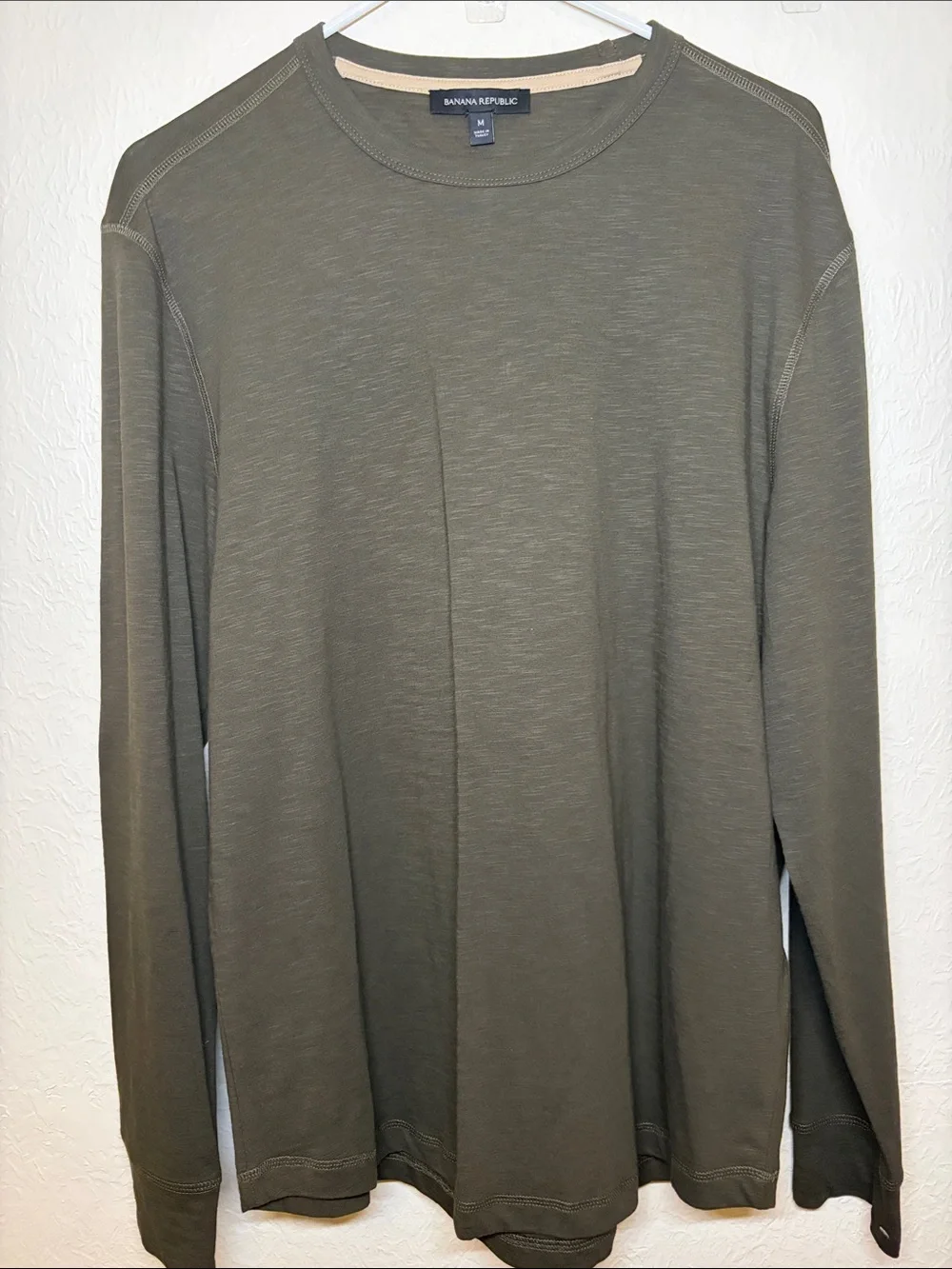 Banana Republic Men's Olive Green Long Sleeve Crewneck